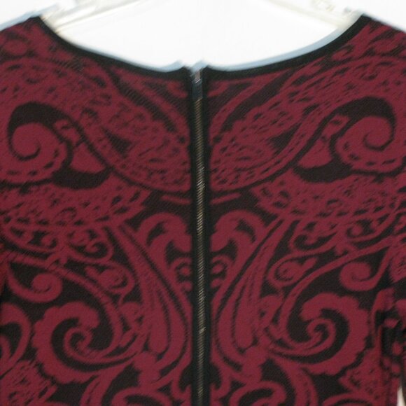 Cache Dress Medium NWOT  Red Black Paisley Print Sheath Heavyweight Back Zip - Picture 7 of 7